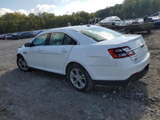 2017 Ford Taurus SE