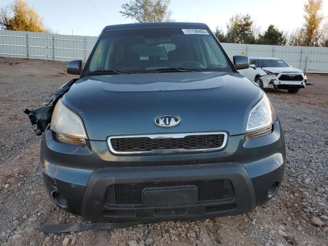 2011 KIA Soul +