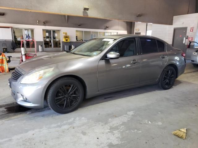 2013 Infiniti G37