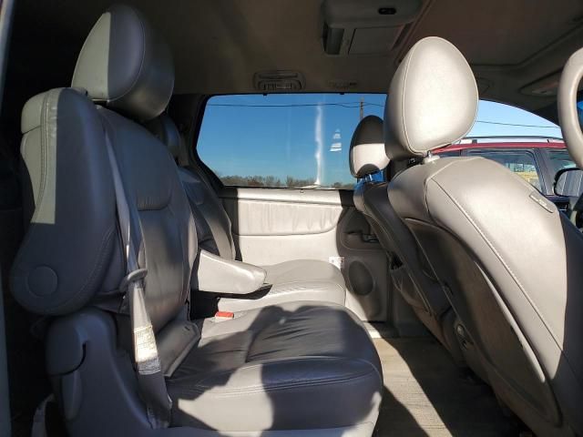 2009 Toyota Sienna XLE