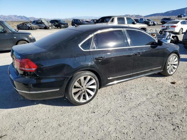 2012 Volkswagen Passat SEL