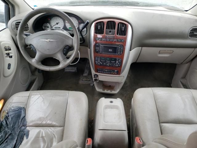 2005 Chrysler Town & Country Limited