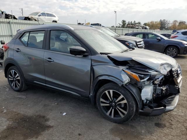 2020 Nissan Kicks SR