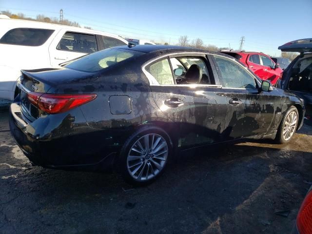 2018 Infiniti Q50 Luxe