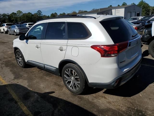 2016 Mitsubishi Outlander SE