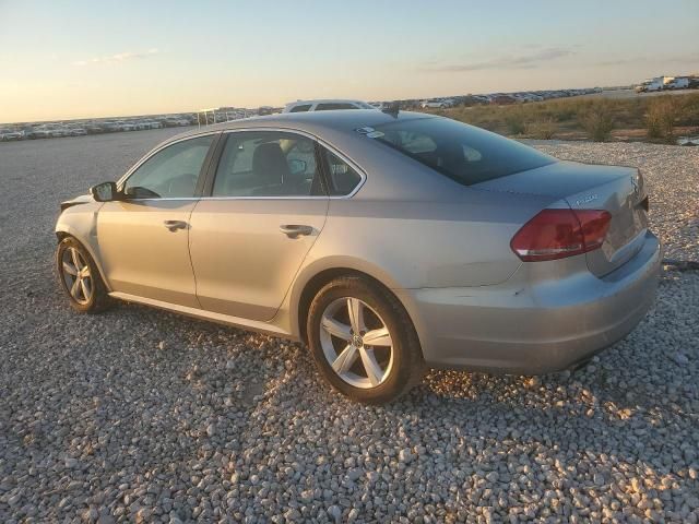 2012 Volkswagen Passat SE