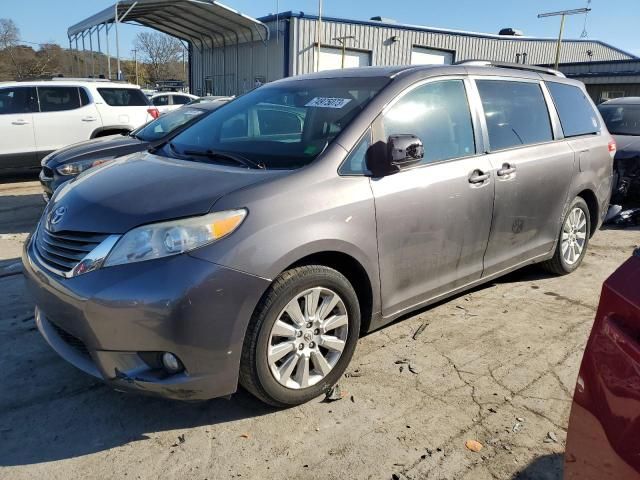 2011 Toyota Sienna XLE