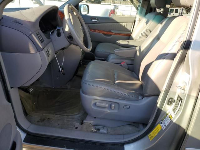 2008 Toyota Sienna XLE