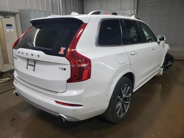 2019 Volvo XC90 T5 Momentum