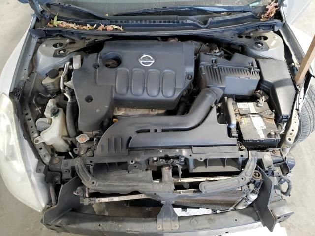 2011 Nissan Altima Base