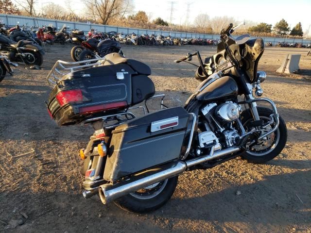 2004 Harley-Davidson Flhtcui