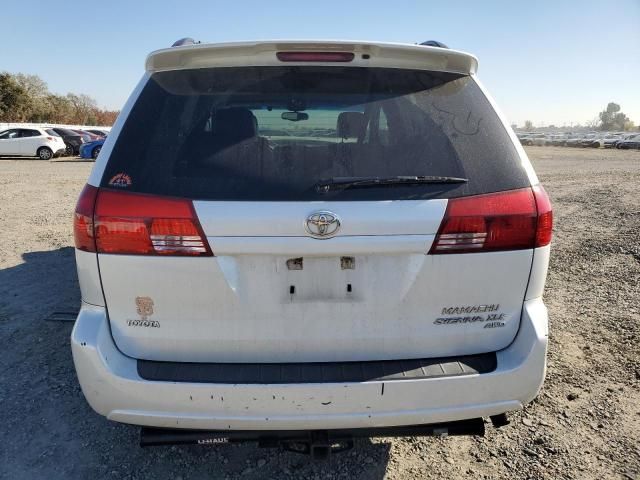 2005 Toyota Sienna XLE