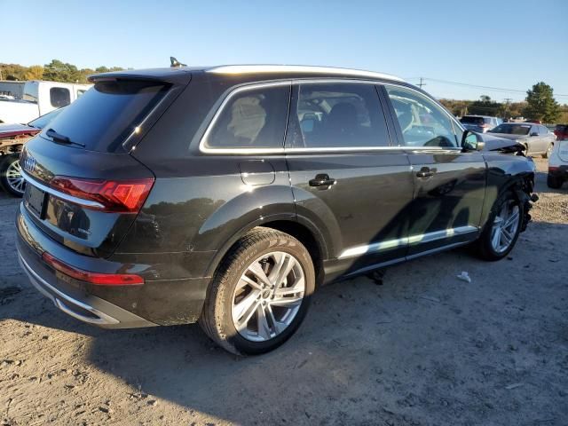 2023 Audi Q7 Premium Plus