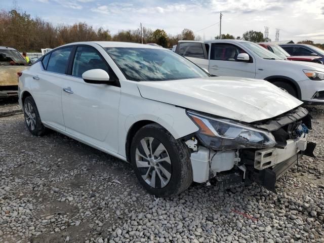 2019 Nissan Altima S