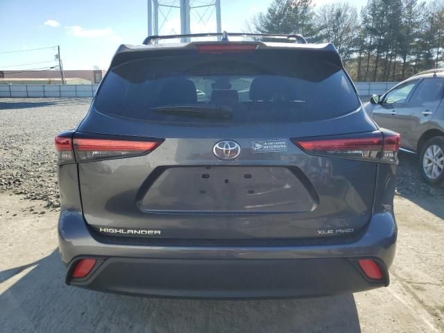 2022 Toyota Highlander XLE