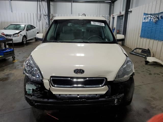 2012 KIA Soul +