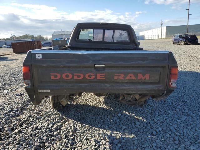 1990 Dodge D-SERIES D150S