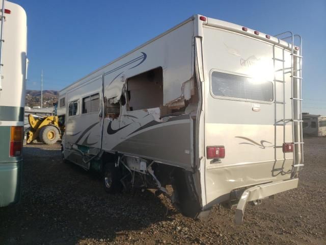 2002 Ford Econoline E450 Super Duty Cutaway Van