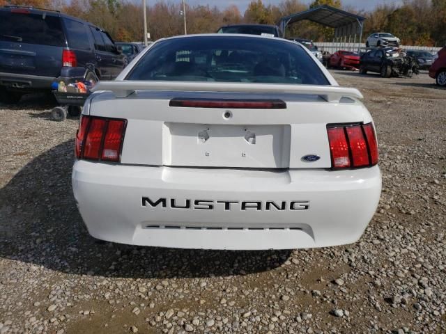 2003 Ford Mustang