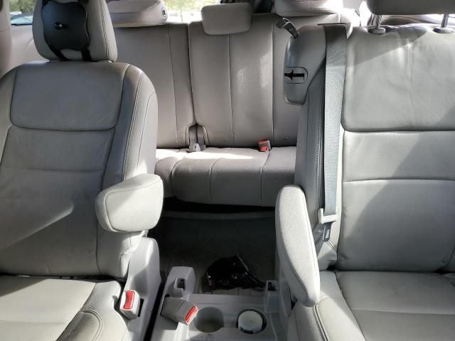 2015 Toyota Sienna XLE