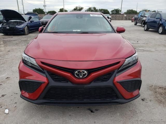 2021 Toyota Camry SE