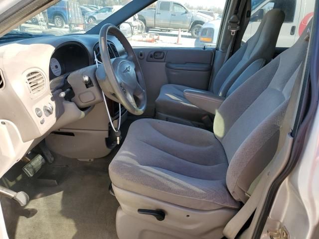 2003 Chrysler Town & Country