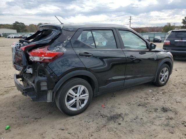 2019 Nissan Kicks S