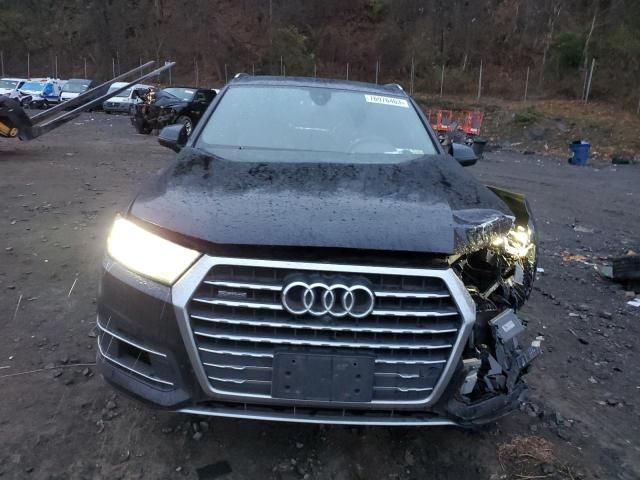 2018 Audi Q7 Premium Plus