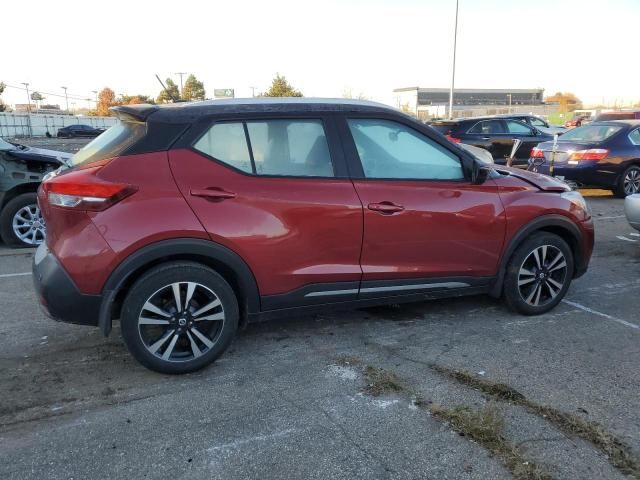 2020 Nissan Kicks SR