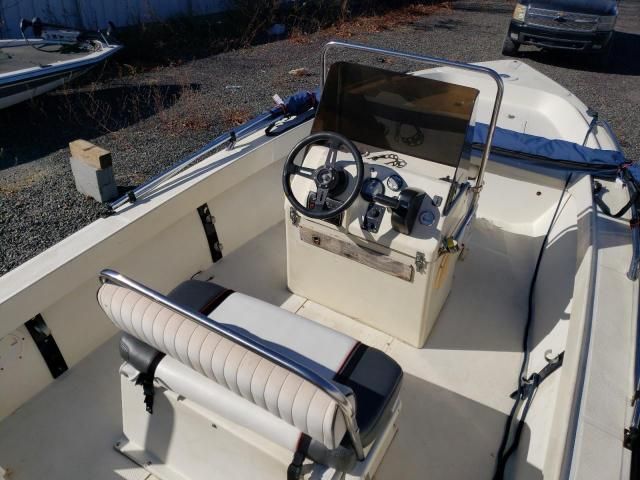 1993 Sea Sprite Boat