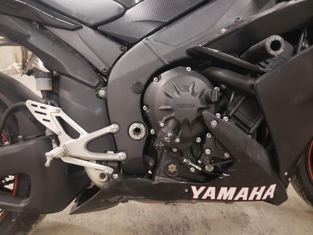 2007 Yamaha YZFR1