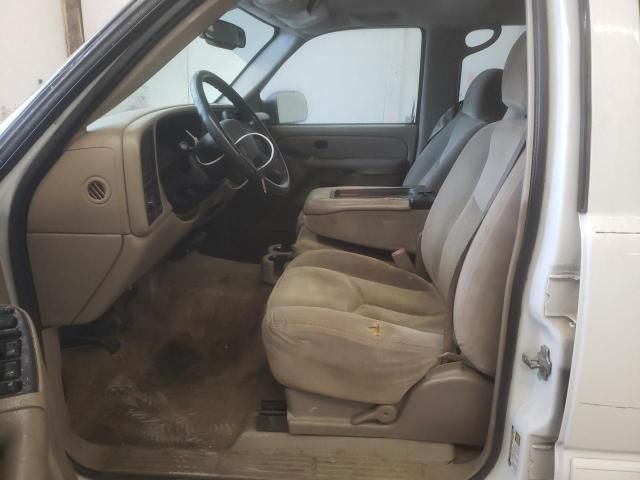 2004 Chevrolet Silverado C2500 Heavy Duty