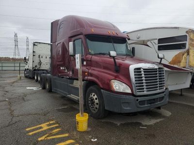 Salvage cars for sale from Copart Woodhaven, MI: 2014 Freightliner Cascadia 125