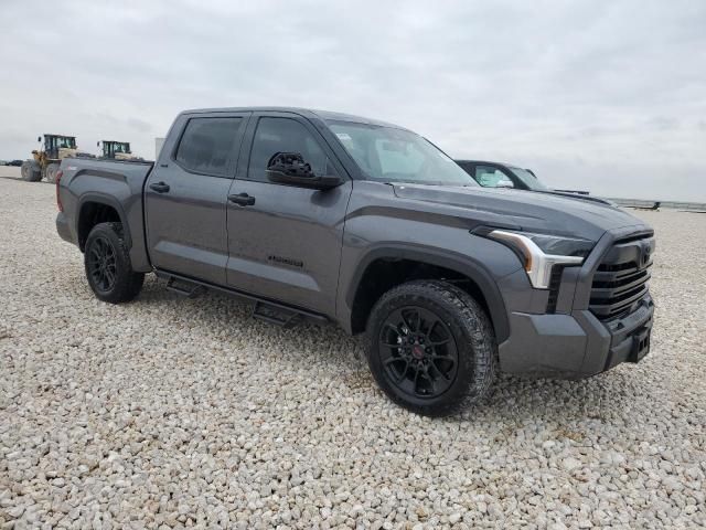 2023 Toyota Tundra Crewmax SR