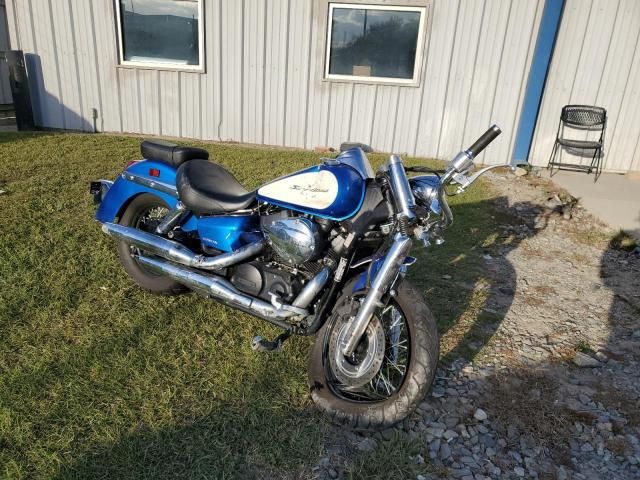 2023 Honda VT750 C