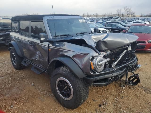 2023 Ford Bronco Base