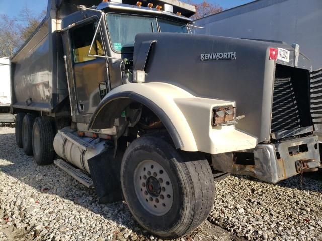 1999 Kenworth Construction T800