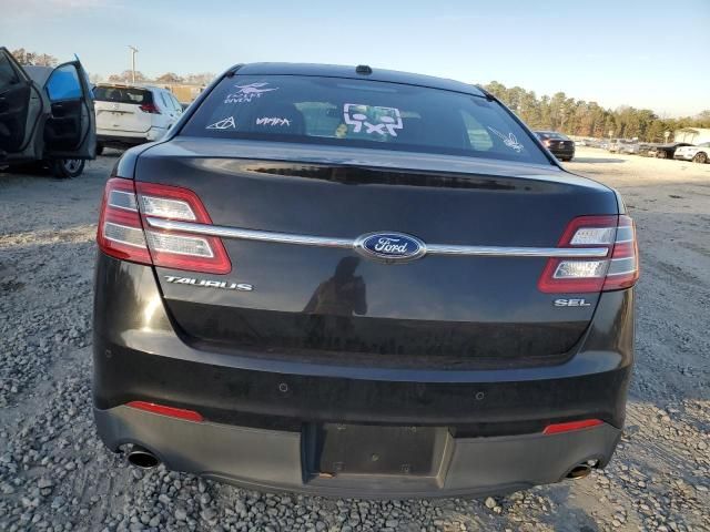 2015 Ford Taurus SEL