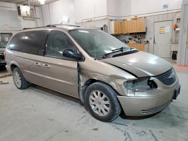 2003 Chrysler Town & Country LX