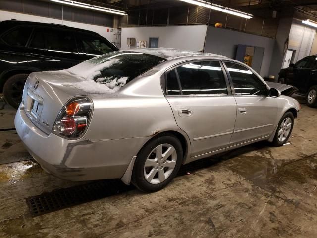 2002 Nissan Altima Base