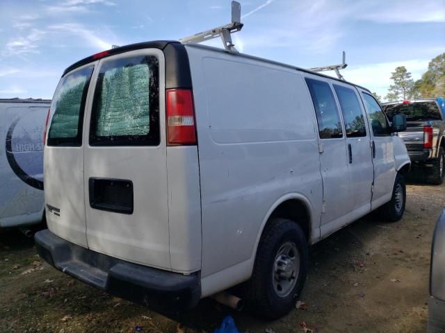 2014 Chevrolet Express G2500