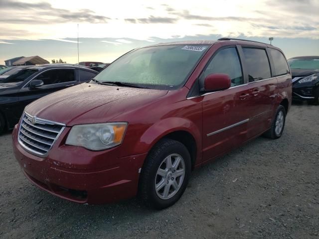 2010 Chrysler Town & Country Touring