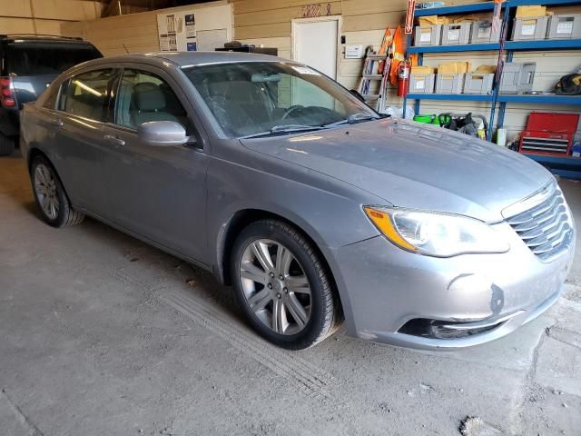 2013 Chrysler 200 LX