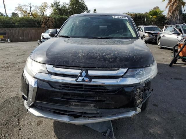 2017 Mitsubishi Outlander SE