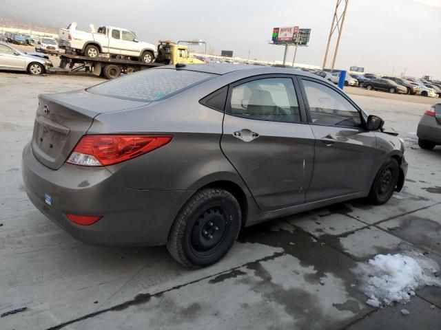 2013 Hyundai Accent GLS