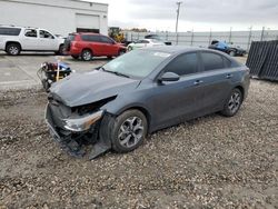 KIA Vehiculos salvage en venta: 2019 KIA Forte FE