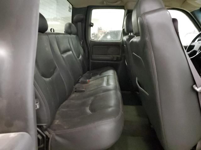 2004 GMC New Sierra K1500