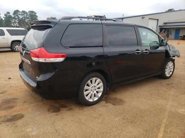 2014 Toyota Sienna XLE