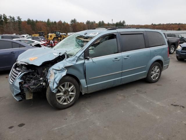 2010 Chrysler Town & Country Touring Plus