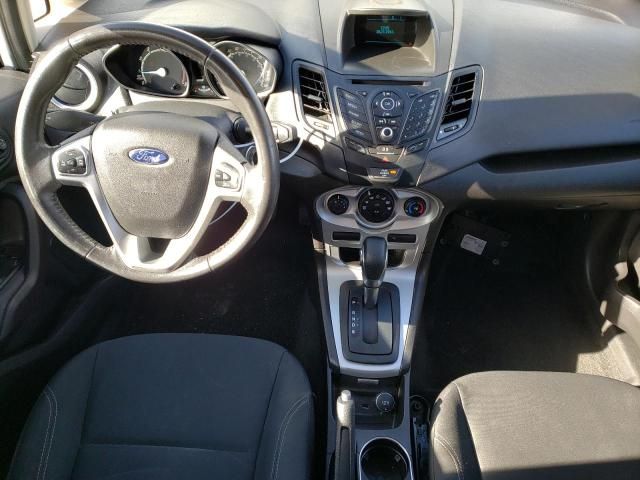 2016 Ford Fiesta SE